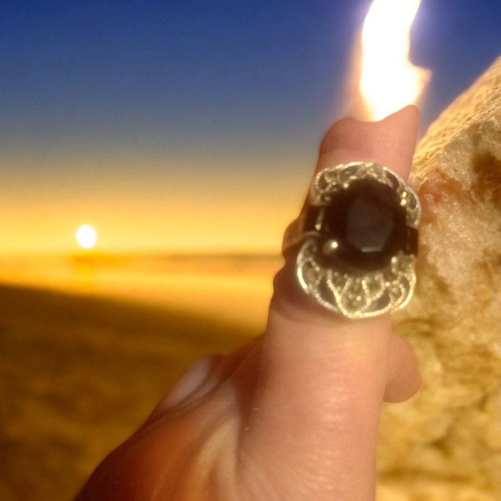 Elegant Silver and Black Women's Ring